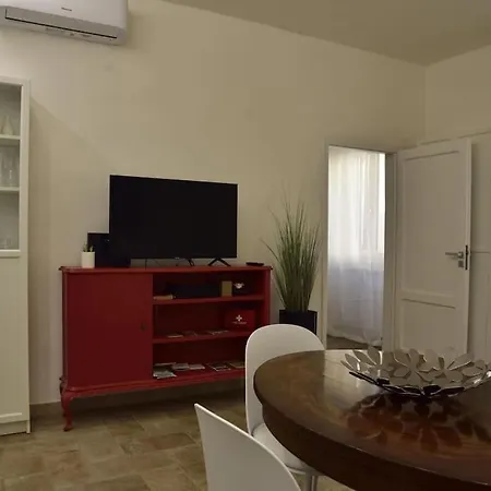 Apartment In Borgo *